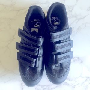 Pearl Izumi Women’s Spin Shoes